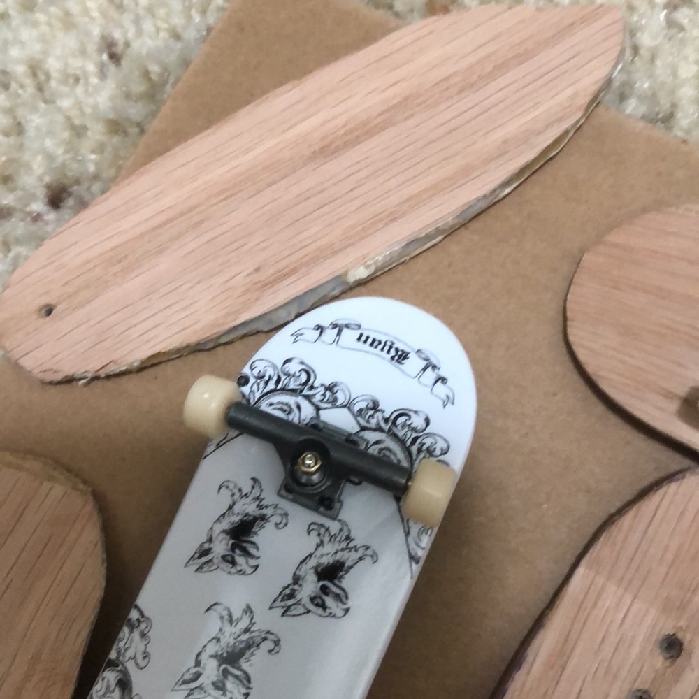 Custom board - Picture 4 of 4
